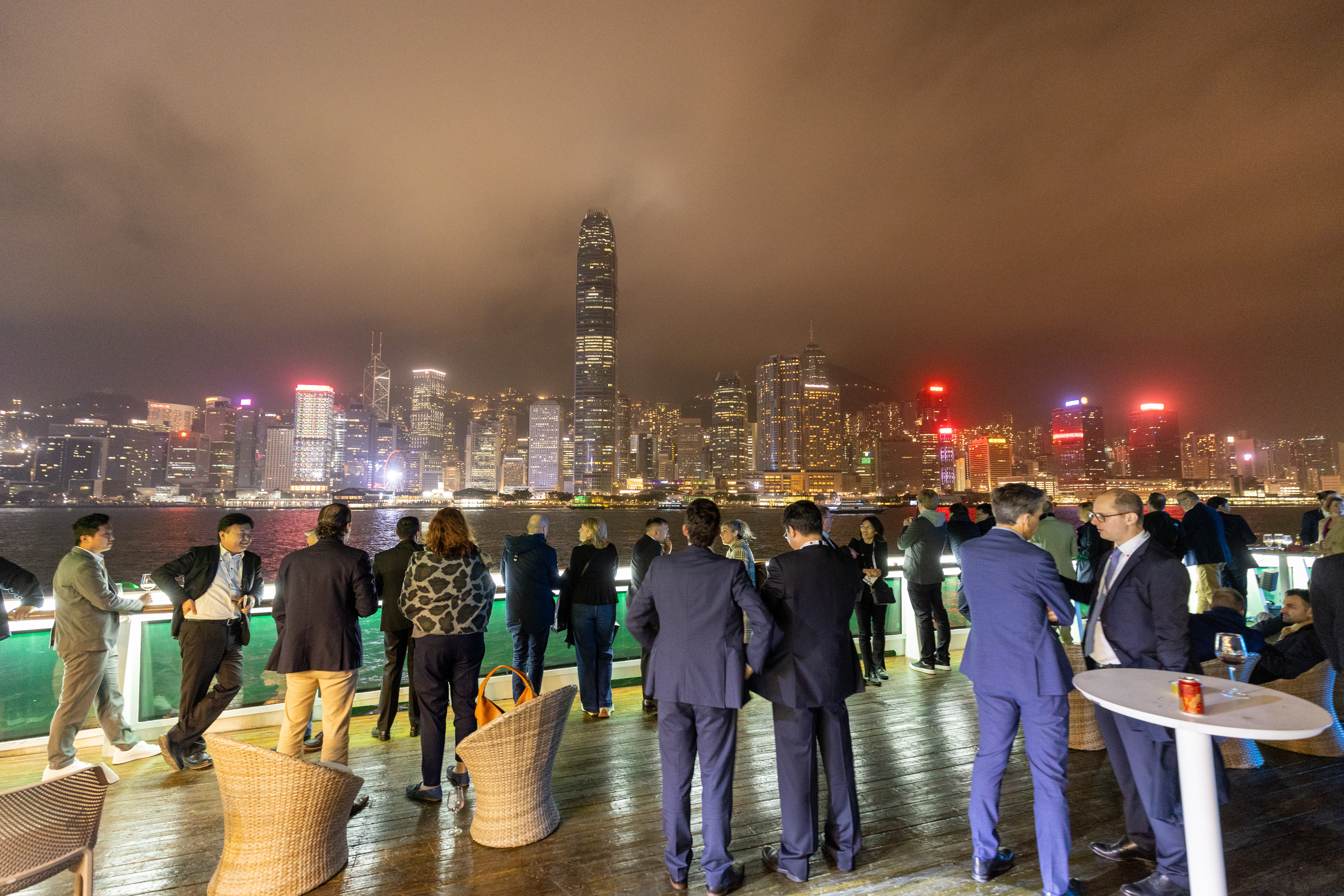 53587342005 B450191264 O