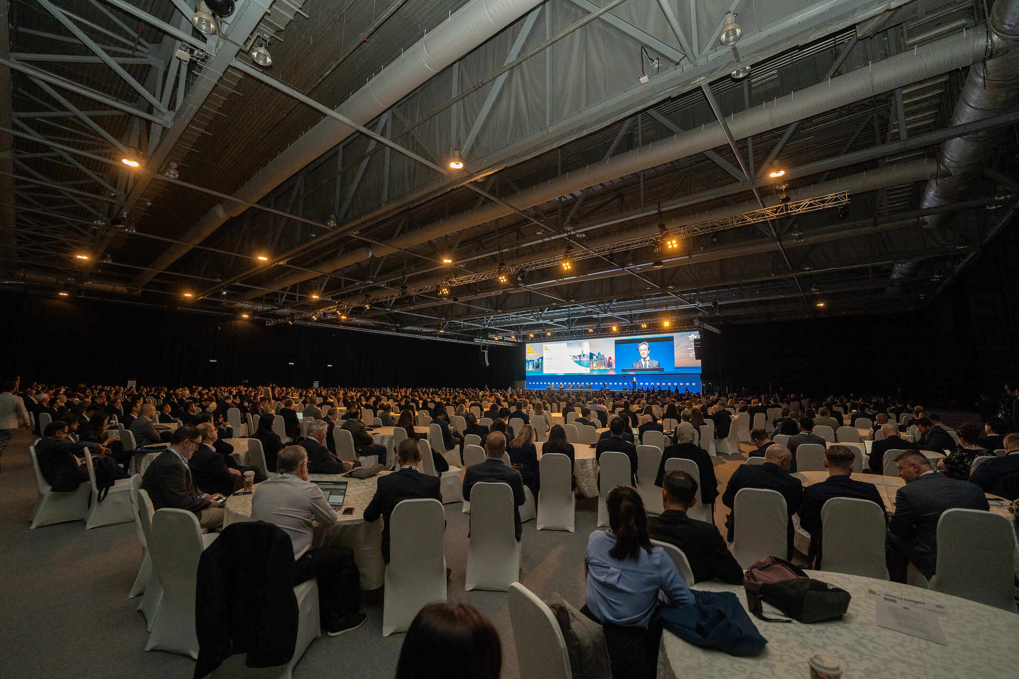 53584113587 194Cbcde7d K